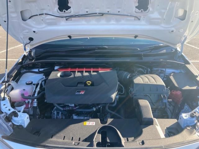 TOYOTA GR COROLLA 2024