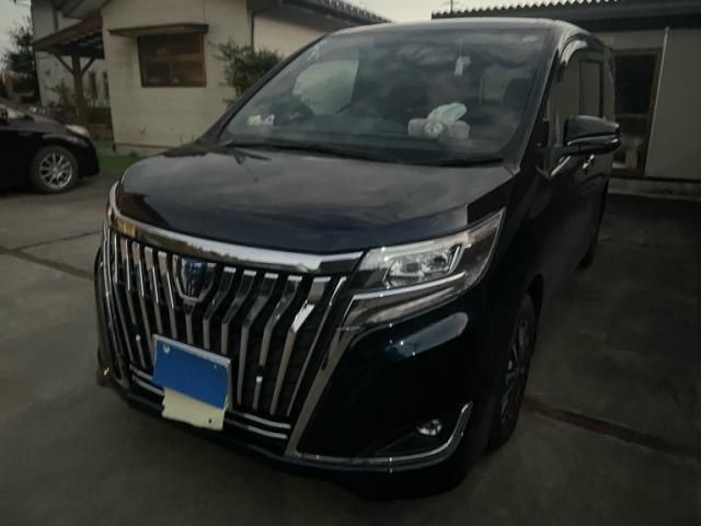 TOYOTA ESQUIRE HYBRID 2020