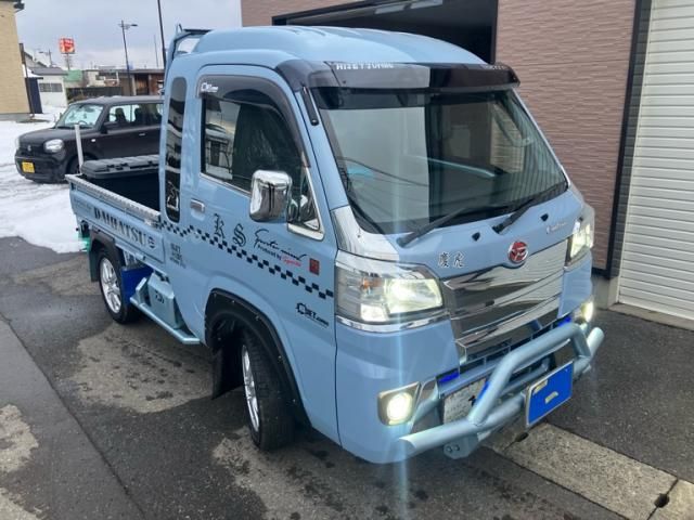 DAIHATSU HIJET truck 4WD 2016 