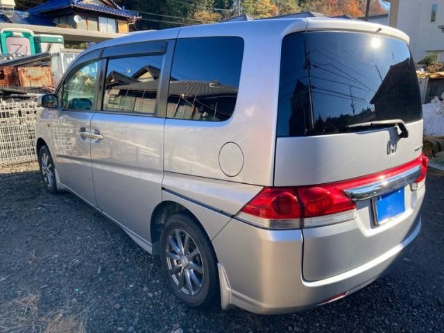 HONDA STEPWAGON 2006