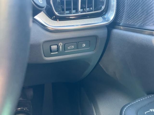 VOLVO VOLVO V60 2019