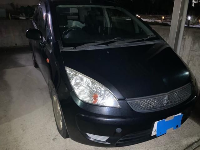 MITSUBISHI COLT 2011