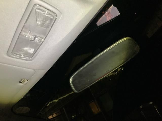 MITSUBISHI COLT 2011