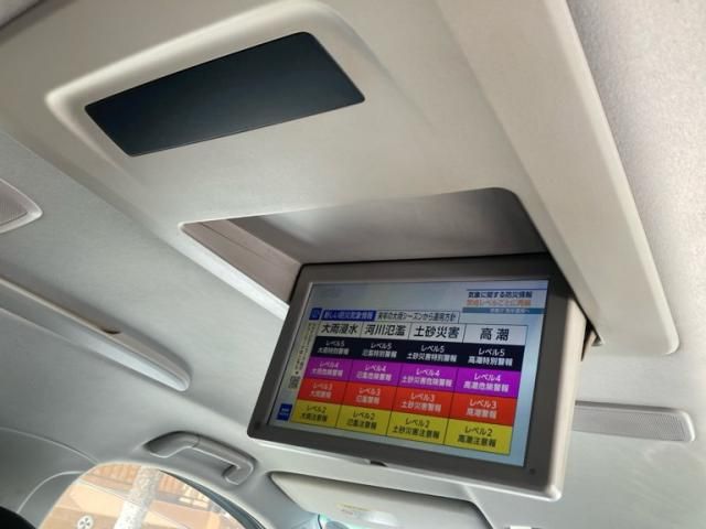 TOYOTA VELLFIRE 4WD 2009