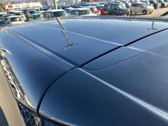 TOYOTA ESTIMA HYBRID 4WD 2010