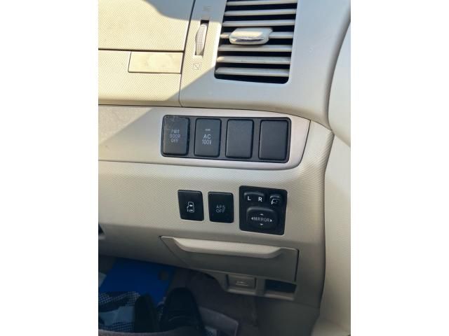 TOYOTA ESTIMA HYBRID 4WD 2010