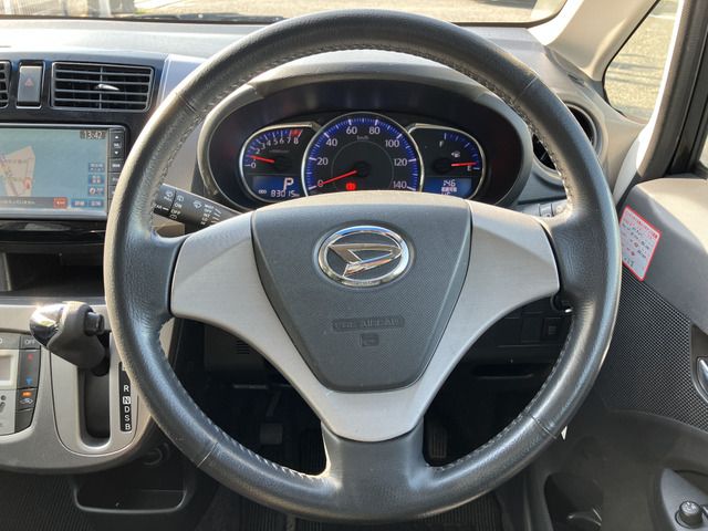 DAIHATSU MOVE CUSTOM 2013