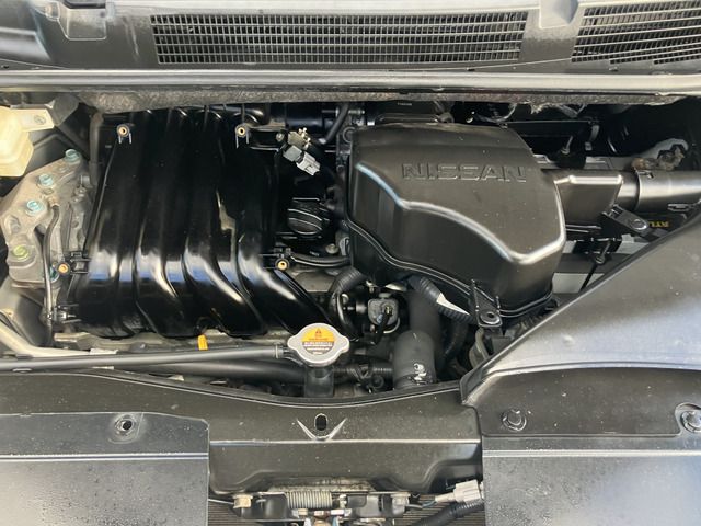 NISSAN SERENA  WG 2011