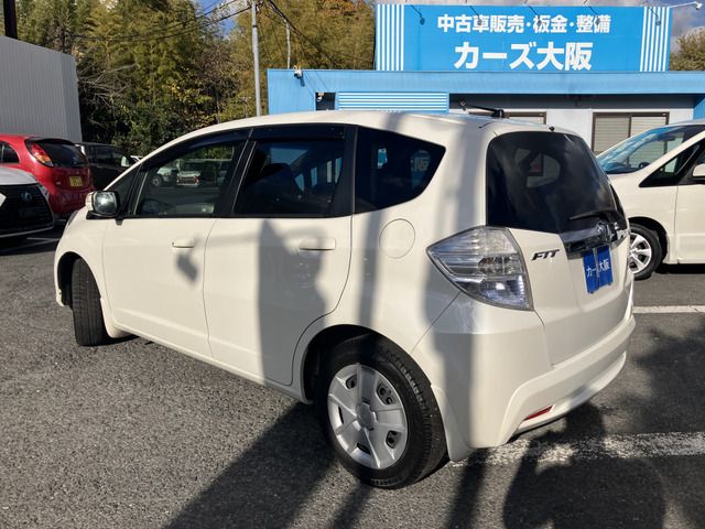 HONDA FIT HYBRID 2011