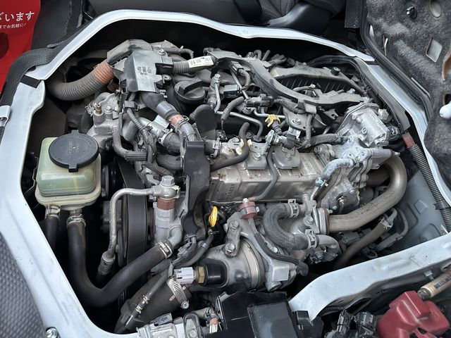 TOYOTA HIACE van 4WD 2019