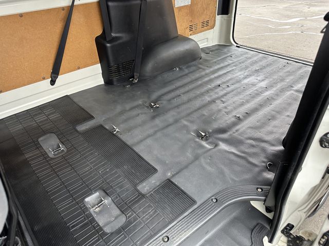 TOYOTA HIACE van 4WD 2019