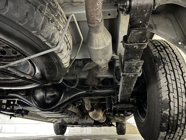 TOYOTA HIACE van 4WD 2019