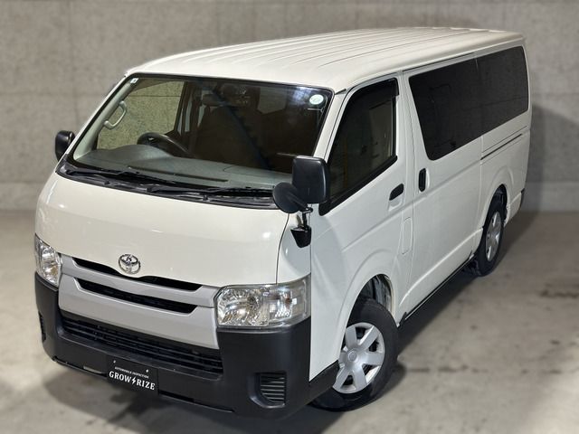 TOYOTA HIACE van 4WD 2019