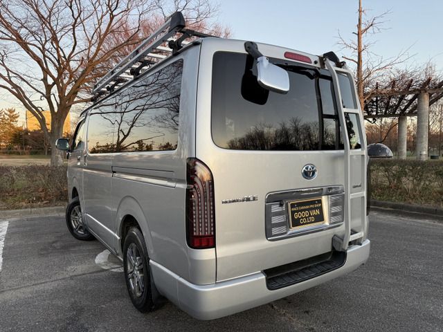TOYOTA HIACE van 4WD 2007