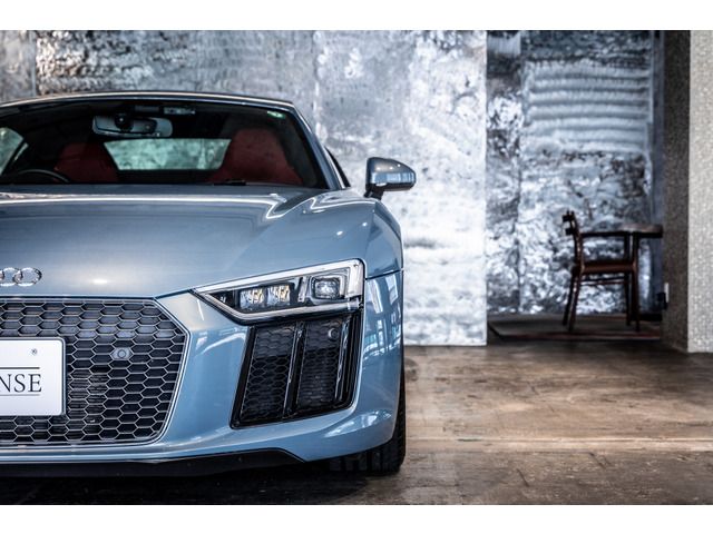 AUDI AUDI R8 2016