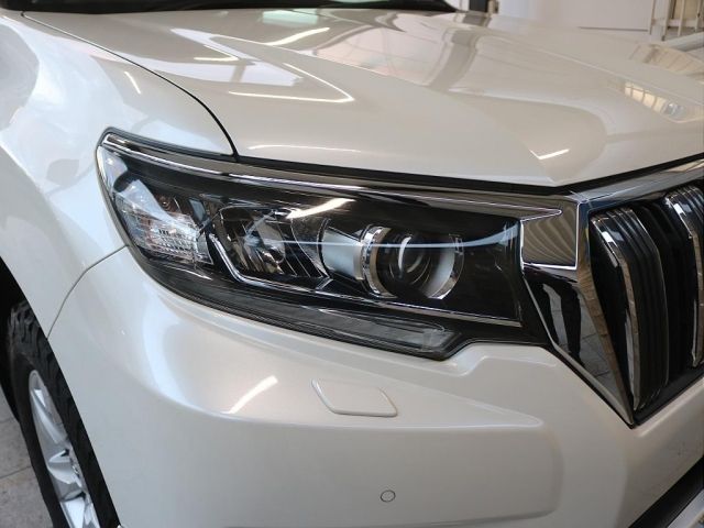 TOYOTA LANDCRUISER PRADO 2021