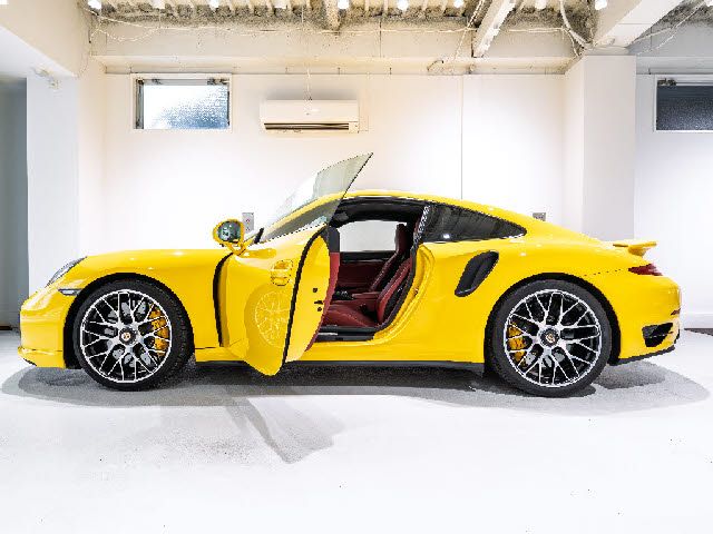 PORSCHE PORSCHE 911 2014