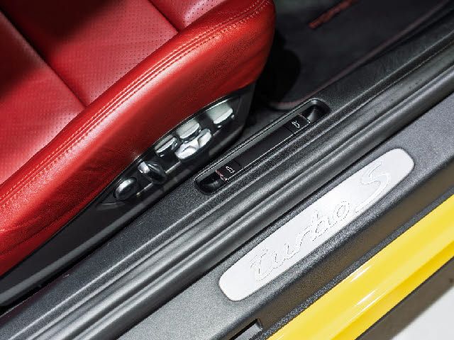 PORSCHE PORSCHE 911 2014