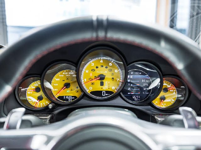 PORSCHE PORSCHE 911 2014