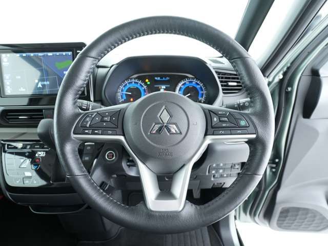 MITSUBISHI DELICA MINI 2024