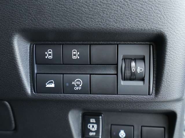 MITSUBISHI DELICA MINI 2023