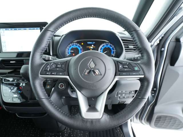 MITSUBISHI DELICA MINI 2023