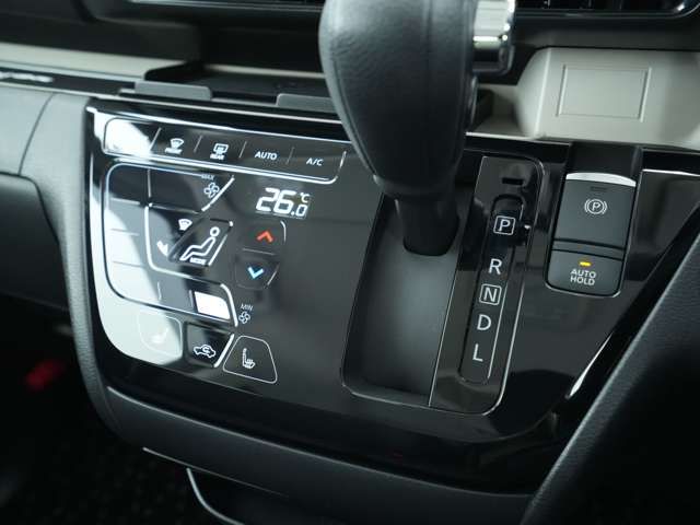 MITSUBISHI DELICA MINI 2023