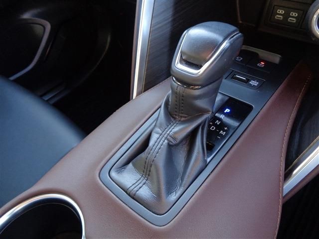 TOYOTA HARRIER 2WD 2024