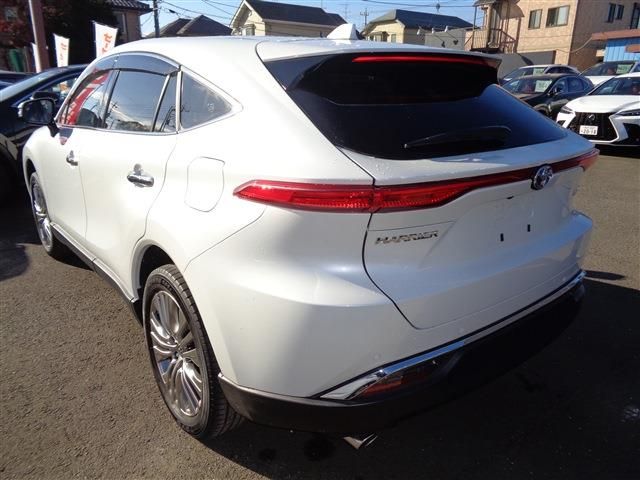 TOYOTA HARRIER HYBRID 2024