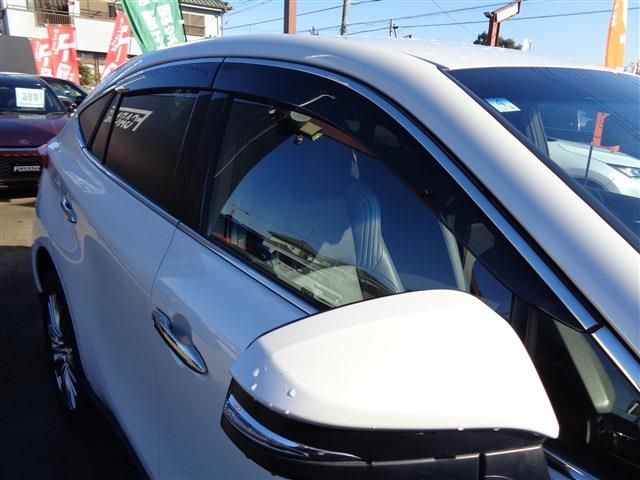 TOYOTA HARRIER HYBRID 2024