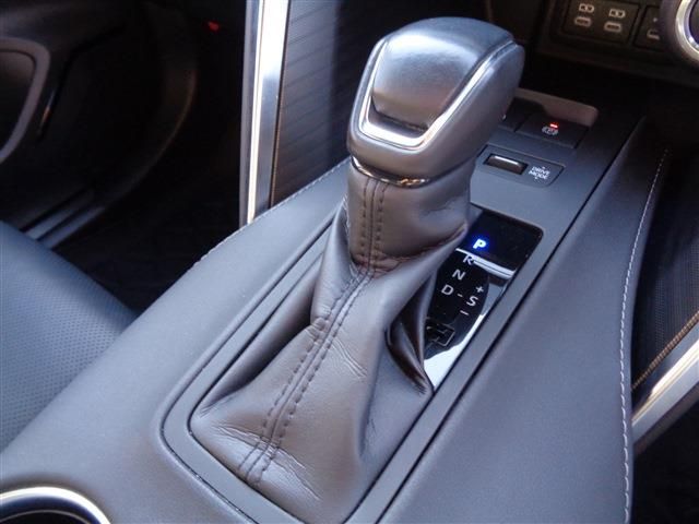 TOYOTA HARRIER HYBRID 2024