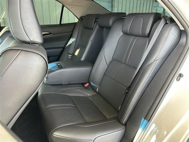 TOYOTA CROWN sedan 2017