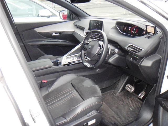 PEUGEOT PEUGEOT 5008 2021