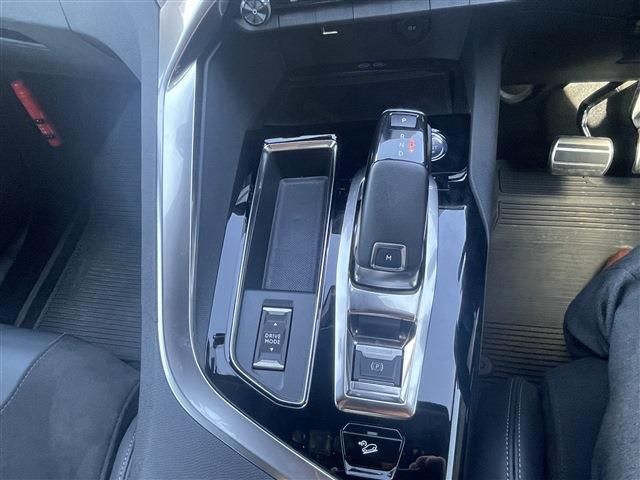 PEUGEOT PEUGEOT 5008 2021