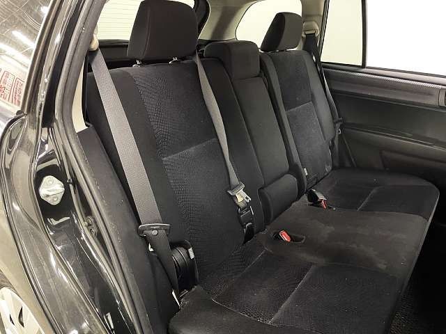 TOYOTA COROLLA FIELDER 2013