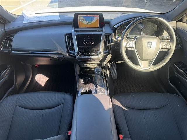 TOYOTA CROWN sedan hybrid 2019