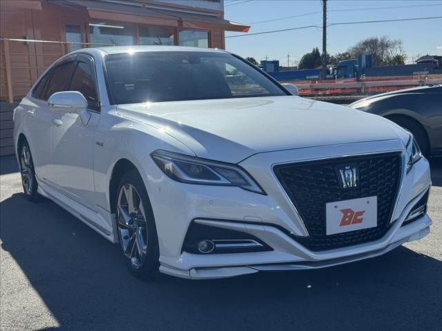 TOYOTA CROWN sedan hybrid 2019