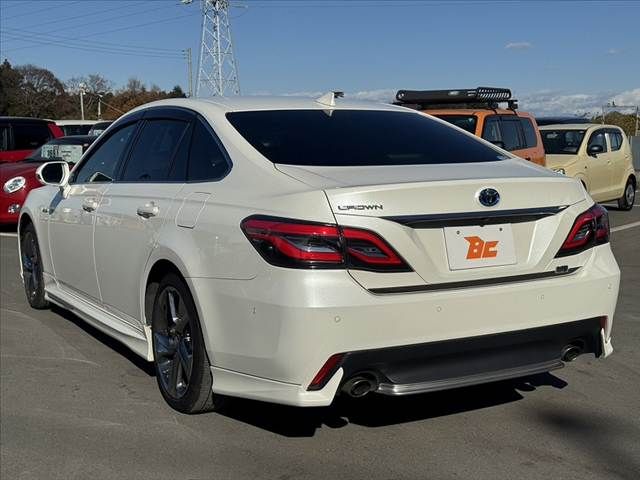 TOYOTA CROWN sedan hybrid 2019