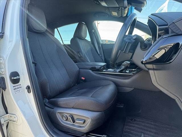 TOYOTA CROWN sedan hybrid 2019