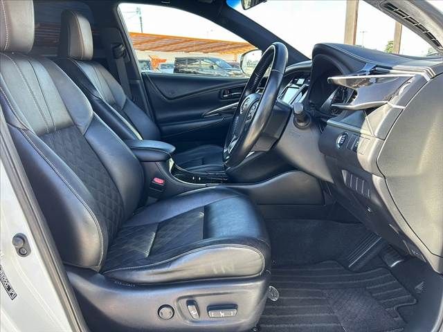 TOYOTA HARRIER 2WD 2014