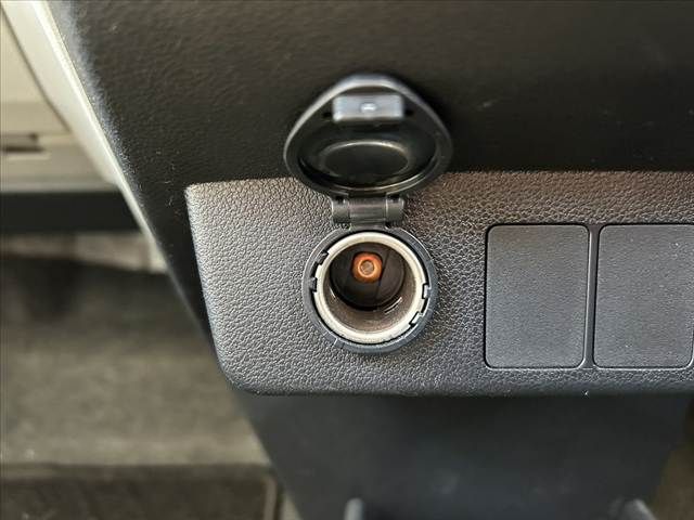 DAIHATSU MIRA e:S 2019