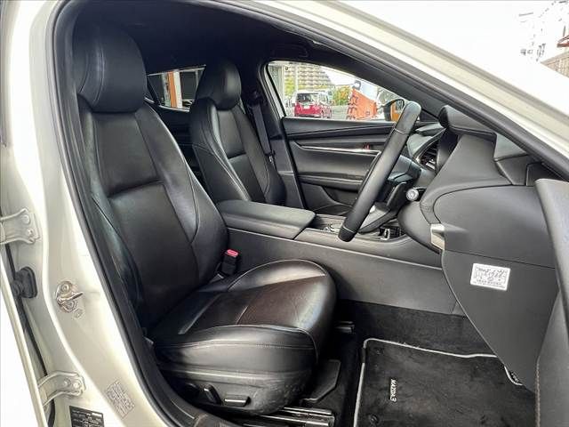 MAZDA MAZDA3 FASTBACK 2019