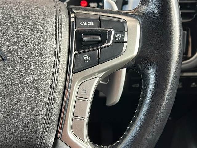 MITSUBISHI OUTLANDER PHEV 2019