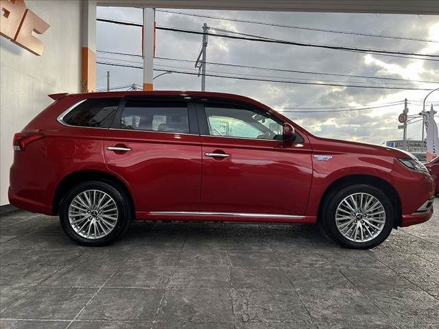 MITSUBISHI OUTLANDER PHEV 2019