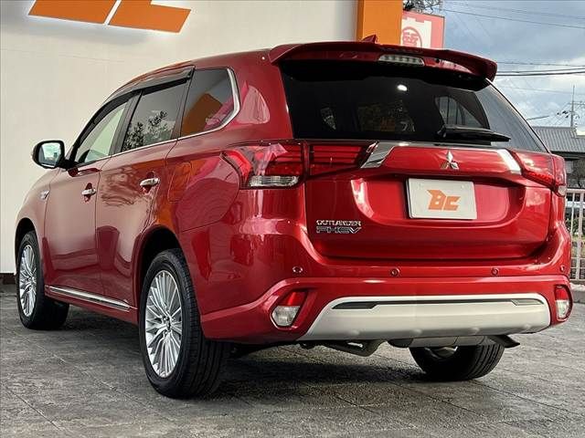 MITSUBISHI OUTLANDER PHEV 2019