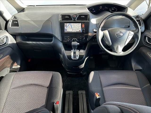 NISSAN SERENA  WG 2011