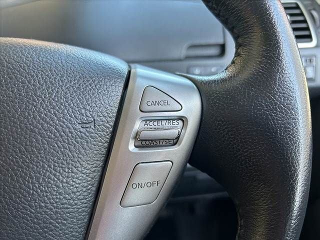 NISSAN SERENA  WG 2011