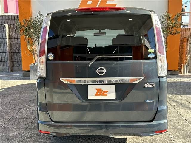 NISSAN SERENA  WG 2011