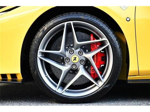 FERRARI FERRARI F8 Tributo 2022