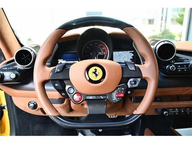 FERRARI FERRARI F8 Tributo 2022